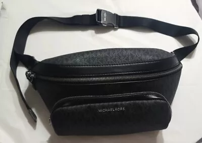 Michael Kors Cooper Logo Belt Bag • $130