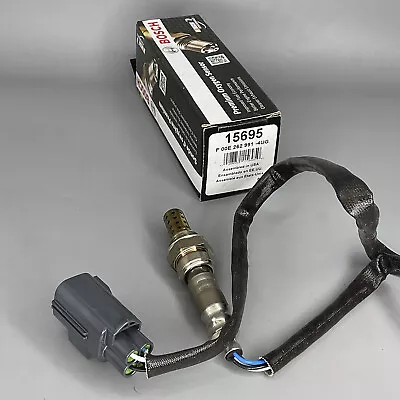 For 2002 Volvo S60 V70 2.4L Downstream OE Bosch Oxygen Sensor O2 15695 • $56.80