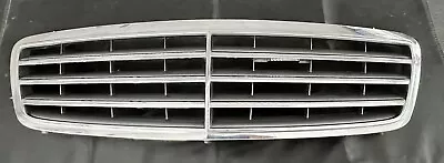 05-07 Mercede W203 C320 C230 C350 Front Hood Radiator Grille Grill Chrome OEM • $79.95