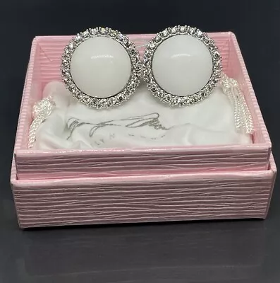 Marilyn Monroe Collection Silver Plated White Glass Crystal Clip On Earrings 1” • $155