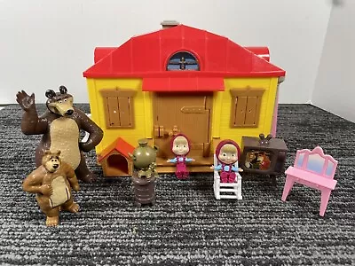 🔥 Simba Masha And The Bear Masha’s House Playset • Plus Bears • Incomplete • $29.95