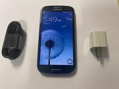 Samsung Galaxy S3   (Unlocked) Blue Good Condition • $39.95