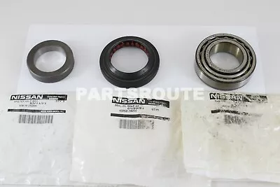 Nissan Frontier Xterra Titan Genuine Rear Axle Bearing Inner Oil Seal Spacer Set • $77.90