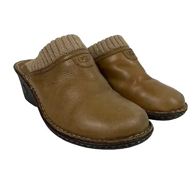 UGG 1937 Gael Chestnut Leather Shearling Wedge Clogs Mules Shoes Women's Size 9 • $24.99