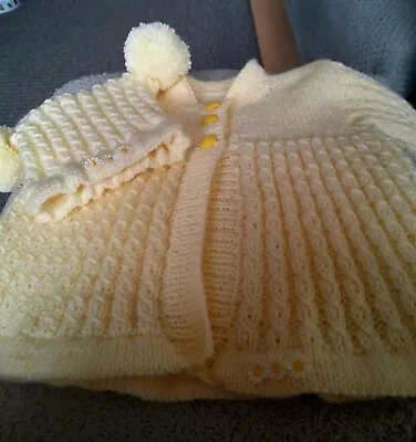 Baby Matinee Jacket With Pompom Hat 0-3mths In Lemon • £7.99