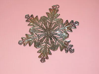 Elegant Vintage Snowflake Ornament ~ Silver Plate ~ Metropolitan Museum Of Art • $33.11