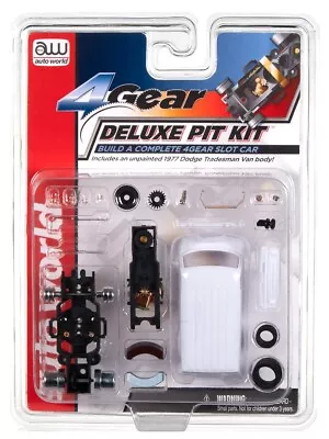 NEW IN HAND Autoworld 4 Gear Deluxe Build Pit Kit 1977 Dodge Tradesman Van • $20