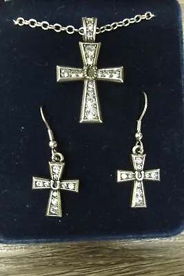 Montana Silversmiths Horseshoes Cross Necklace Earring Set CZ Crystal With Box • $55