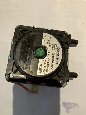 £10 • Buy Potterton Profile 30E 40E 50E 60E & 80E Boiler Air Pressure Switch 64220802