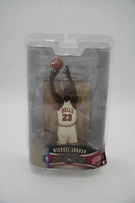 MICHAEL JORDAN Chicago Bulls Upper Deck Pro Shots Series 1 Action Figure 1 • $85