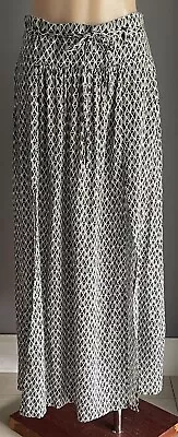 BILLABONG Maxi Skirt Shirred Black White Geo Print Double Split Front Sz 10 NEW • $49.99