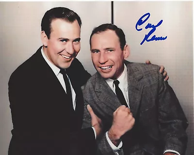 COMEDIAN CARL REINER SIGNED AUTHENTIC MEL BROOKS 8X10 PHOTO W/COA PROOF ACTOR  • $40.99