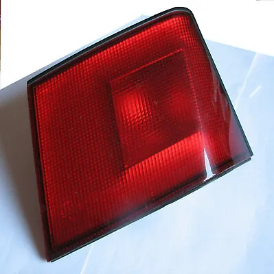 Right Taillight Mitsubishi Carisma 1.8 GDI DA0  • $33.70