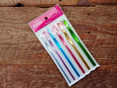 Aluminum Crochet Hooks - Susan Bates Silvalume Set • $3.74