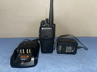 Motorola XPR6350 UHF Radio AAH55TDC9LA1AN AS IS For Parts Or Repair ! • $49.95