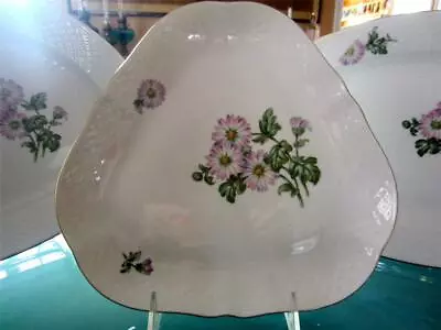 BING GRONDAHL B&G Triangle-Shape Serving Dish 9  PINK DAISY Flowers Denmark MINT • $39.99