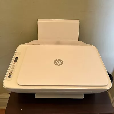 HP DeskJet 2652 All-in-One Color Inkjet Printer - White • $30