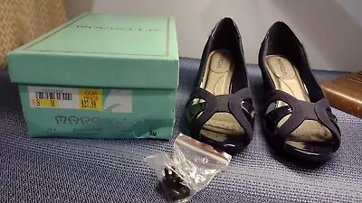 Marbella Lorna Peep Toe Heel Pumps Navy Size 8 M W/Box Extra Heel Taps • $9.99