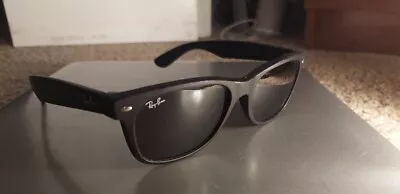 Ray Ban Wayfarer RB 2140 901 Wayfarer Black 50mm Glass Lens Sunglasses • $54.99