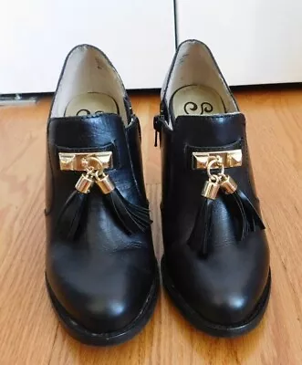 Seychelles Hijinks Womens Size 6.5 Black Leather Ankle Boots Booties Tassel Shoe • $34