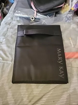 MARY KAY Travel Roll Up Bag • $19.99