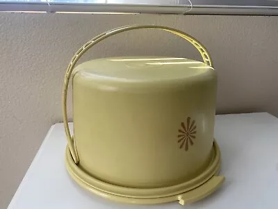 $11.10 • Buy VINTAGE TUPPERWARE  YELLOW SUNBURST CAKE CARRIER HOLDER Harvest Gold