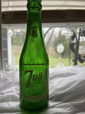 7up Bottle 7 Oz  7 Bubbles  Bubble Girl Old Green & White McPherson Bros Bev Co • $5