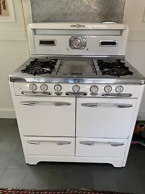 O'Keefe & Merritt Vintage Stove 1950’s • $500