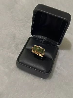 Vintage Costume Ring Jade? Size 8 • $14.99