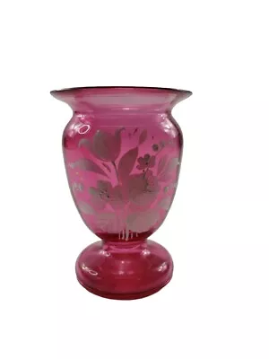 Vintage Small Cranberry Pink Vase W Hand Painted White Flowers • $9.56