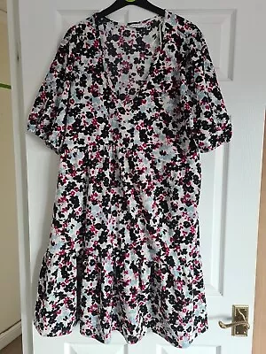 Ladies Papaya Matalan Dress Size 18 • £3