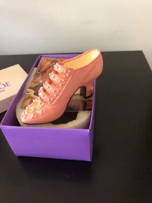 £5 • Buy Just The Right Shoe - Promenade - Boxed Shoe By Raine No:25018