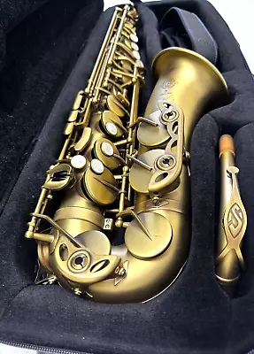 Selmer Paris Reference 54 Professional Alto Saxophone Gold Matte Finish • $5690