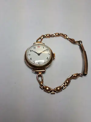 Vintage (1910) Omega Ladies 9ct Gold Wristwatch • $280