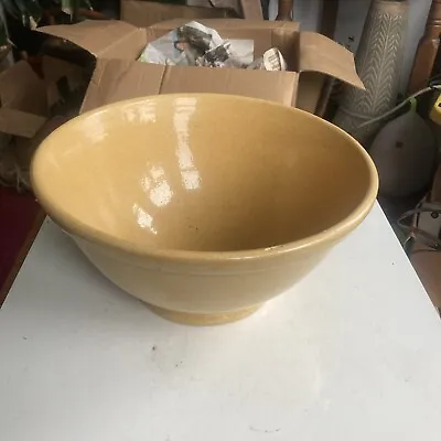 Pacific Potery Large Vintage Mixing Bowl • $37