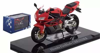 Atlas Honda Fireblade CBR1000RR Collectors Die-Cast Model - 1/24 Scale  • £24.99