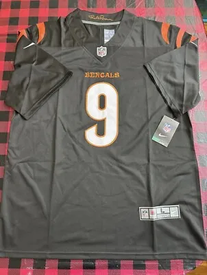 Cincinnati Bengals Joe Burrow #9 Black Stitched Football Jersey Mens Size L NWT • $65