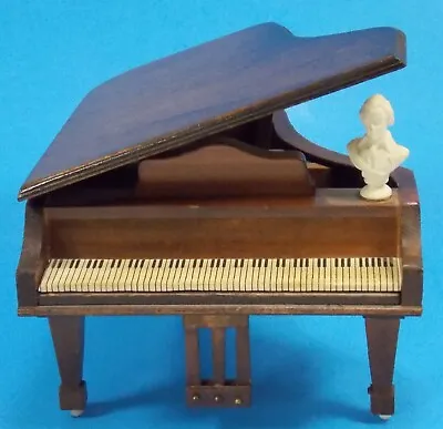 Vintage Shackman Dollhouse Size Grand Piano Music/Trinket Box Scale 1:12 • $17.99