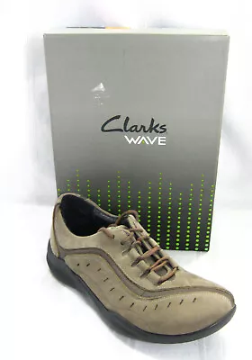 $39.10 • Buy Womens Clarks Wave Wheel  Olive Nubuck Suede Leather Sz 6.5 M   86510