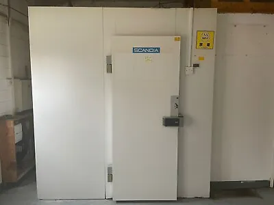 Walk-in Cold Room/ Freezer/fridge  • £1000