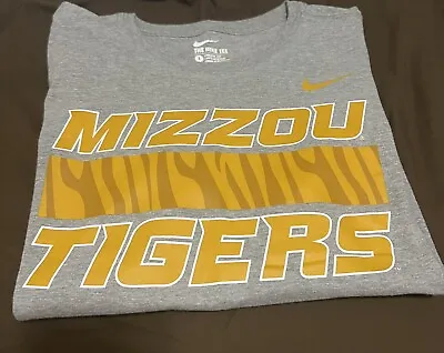 Nike Mizzou Tigers Mens T-Shirt Fan Gear Gray & Gold L Large NCAA Fast Shipping • $13.50