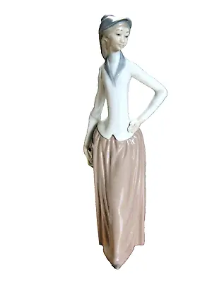 Lladro NAO Spain #351 Tall 10 3/4  Lady Figurine NIOB 1982 • $74.99