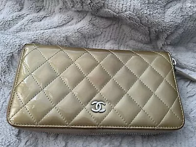 Authentic Chanel Wallet • £299