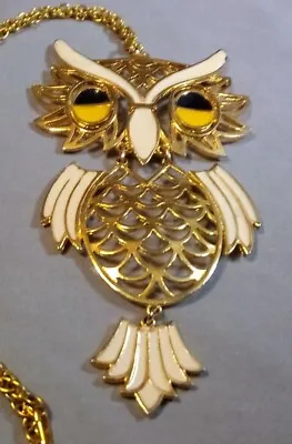 Vintage Gold Tone Metal Cream Enamel Articulated Jointed Owl Pendant Necklace • $16.95