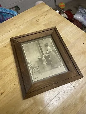 Vintage Wood Elegancy Classic Gallery Picture Frame 10” X 8 3/4”  W/ Photograph • $10.25