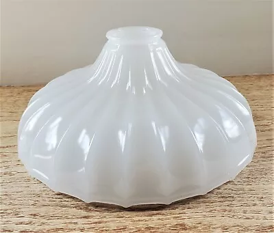 Vintage Art Deco Ribbed Clambroth Glass Light Lamp Shade 10  • $17