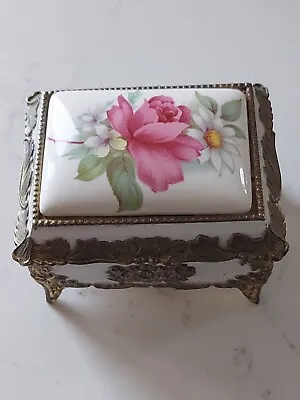 Vintage Ornate Music Box Gold Tone & Floral Ceramic Sankyo Japan Trinket Box • £28