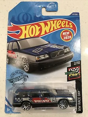 Hot Wheels 2020 Volvo 850 Estate   (HW Race Day 2/10) • $4.50