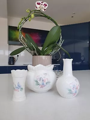 Aynsley Little Sweetheart. Set Of 3. Mini Vase Fluted Bowl & Stem Vase.  • £9.99