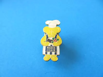 Marie Curie Pin Badge Cancer Charity.  VGC. Christmas Pudding. • £1